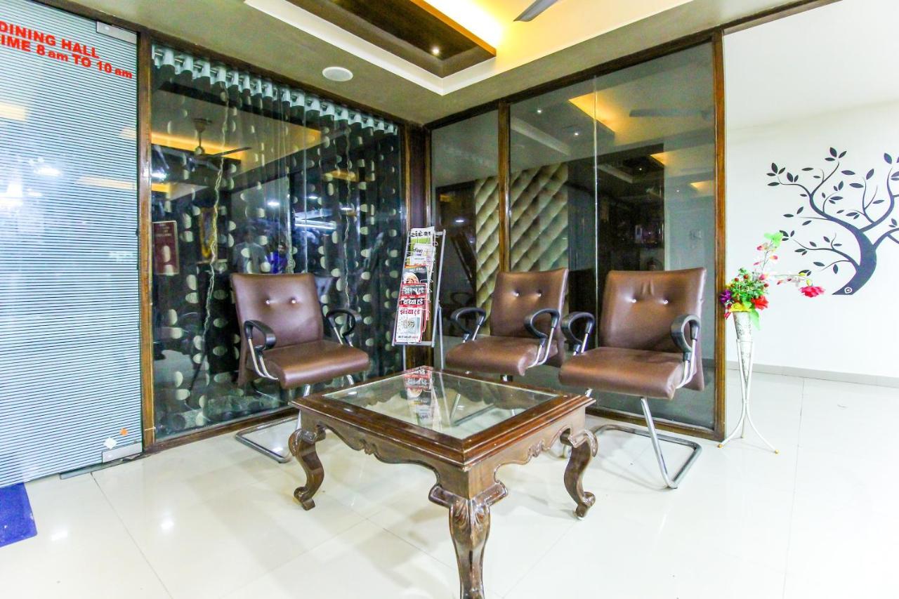 Hotel Seven أحمد أباد المظهر الخارجي الصورة