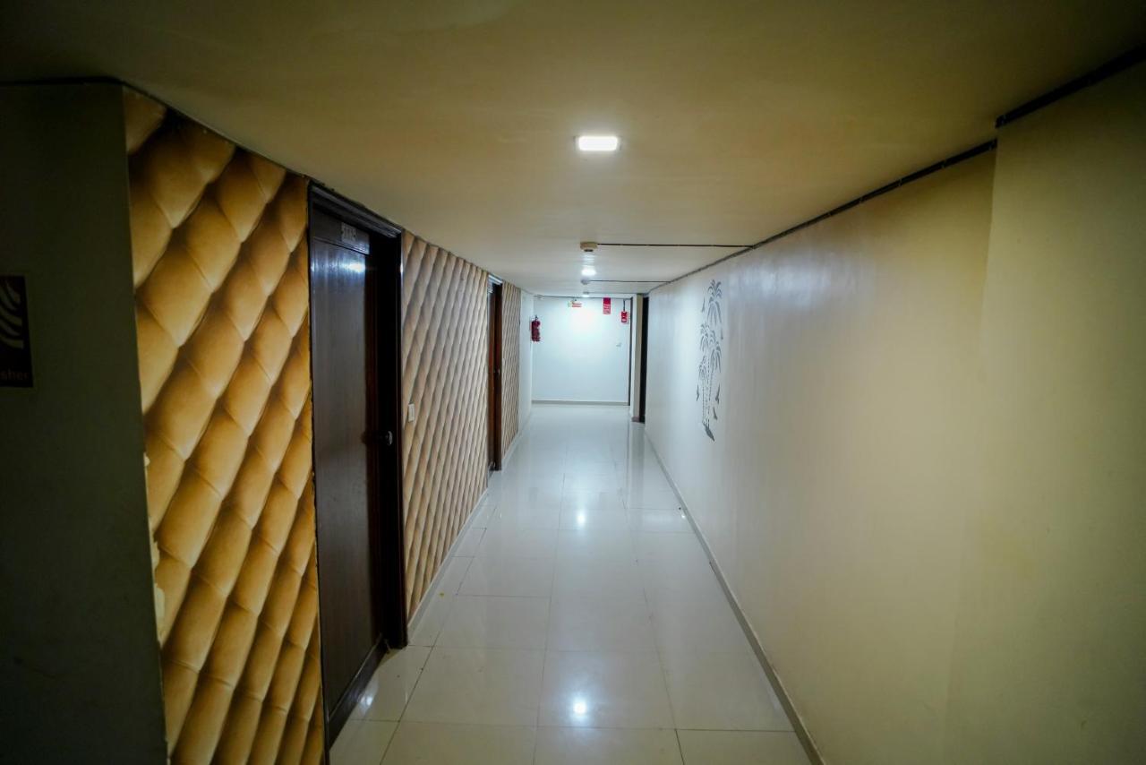 Hotel Seven أحمد أباد المظهر الخارجي الصورة